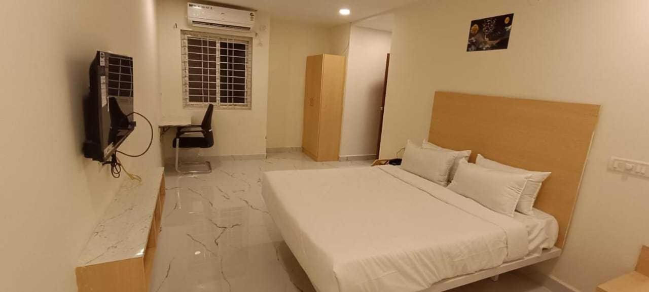 Townhouse Hayath Nagar Near Deer National Park Hotel Hyderabad