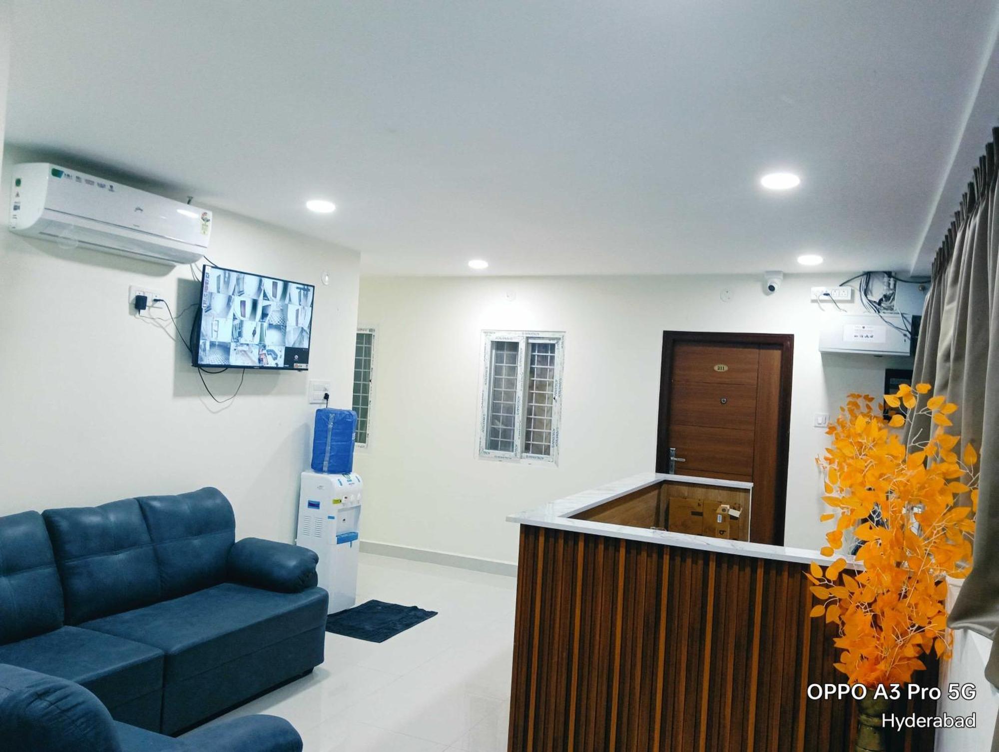Townhouse Hayath Nagar Near Deer National Park 2*